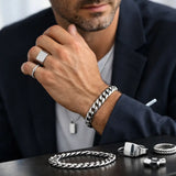 Mens Silver Jewellery Review: What Matters