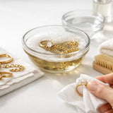 How to Clean Gold Jewellery Properly