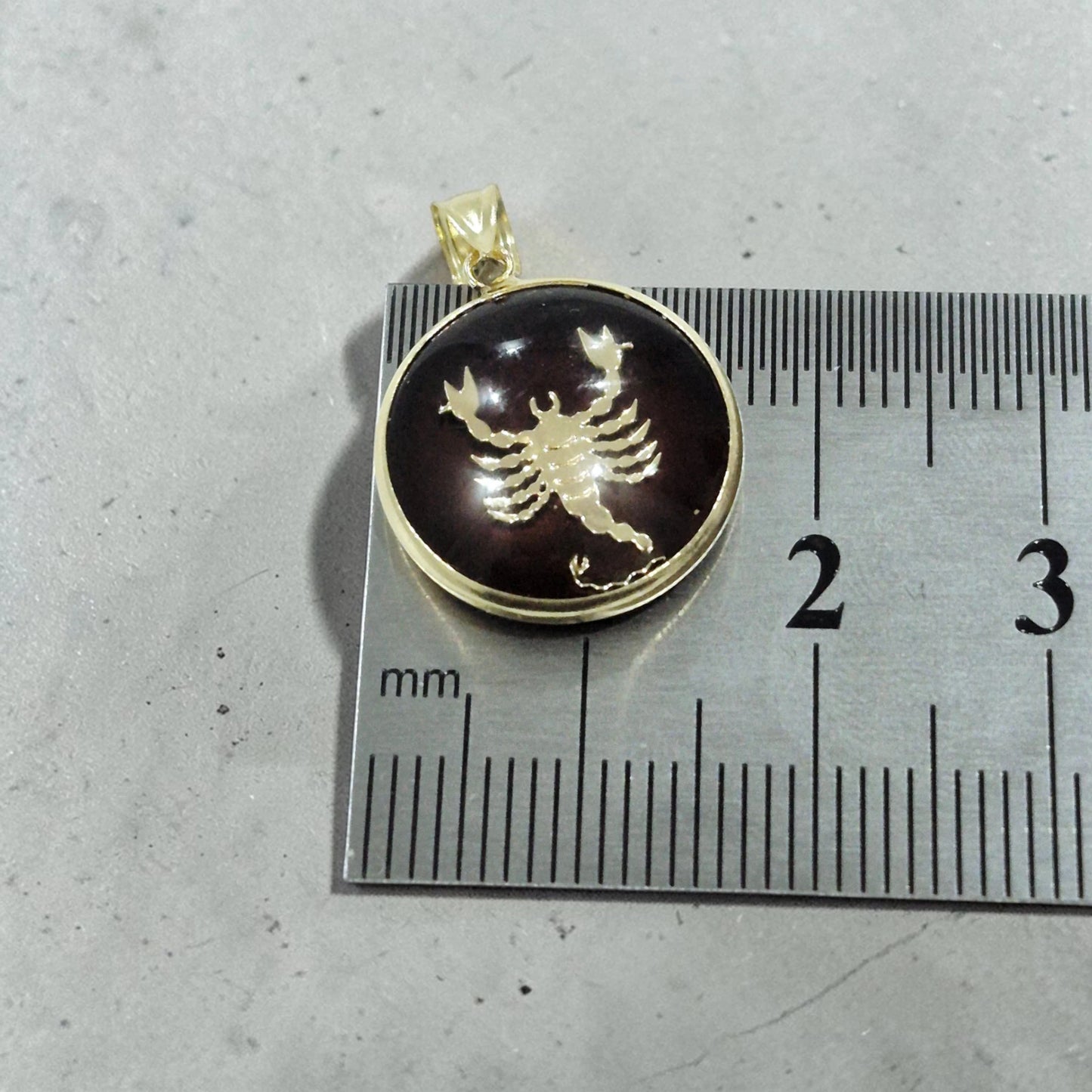 14K Scorpio Gold Zodiac Pendant | Changing Color Mood Stone | Qutahia Jewelry